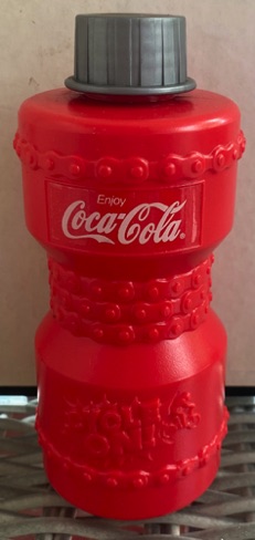 58212-1 € 3,00 coca cola drinbeker fesje grijze dop.jpeg